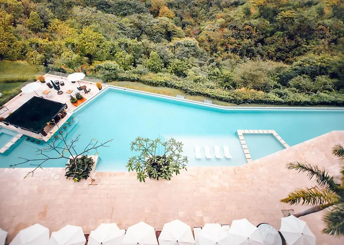 Wyndham Hotel 4*