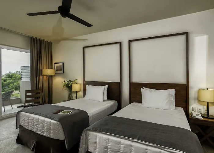 Wyndham Hotel